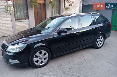 Універсал Skoda Octavia 2010 в Луцьку