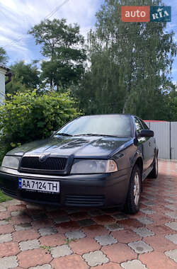 Лифтбек Skoda Octavia 2004 в Новой Басане