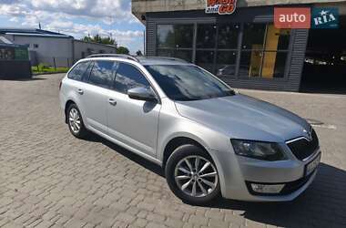 Универсал Skoda Octavia 2015 в Харькове