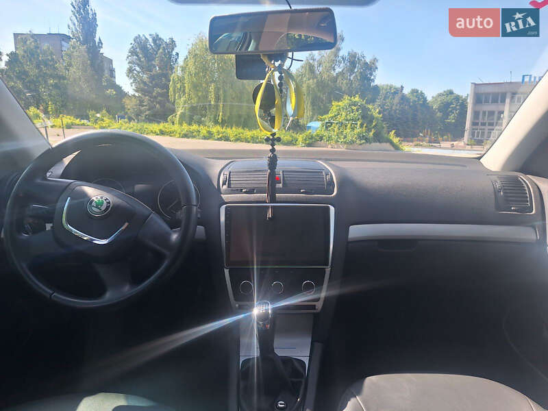 Лифтбек Skoda Octavia 2012 в Кривом Роге