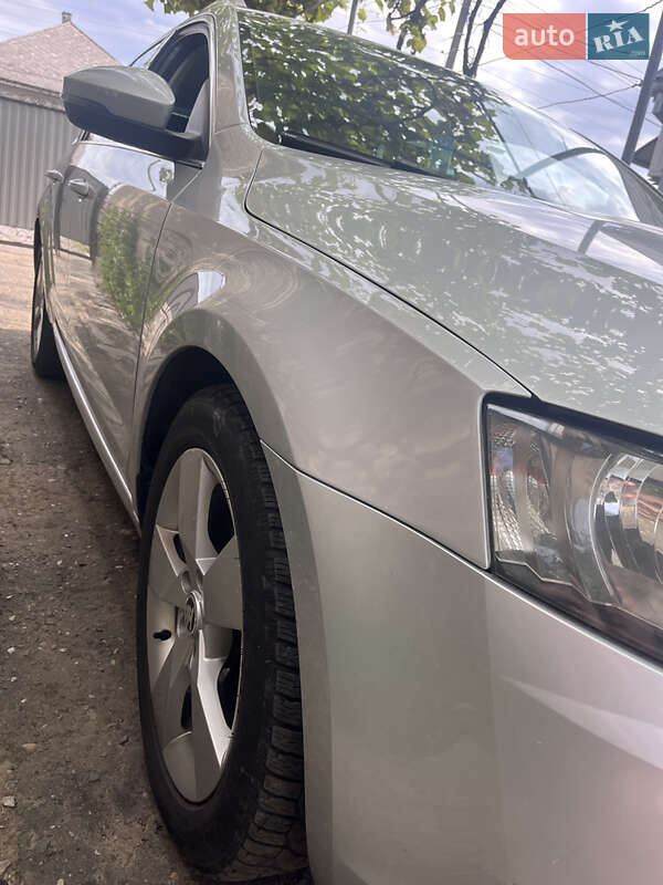 Універсал Skoda Octavia 2013 в Мукачевому