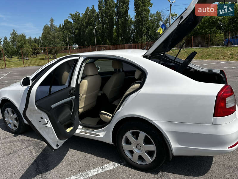 Ліфтбек Skoda Octavia 2011 в Луцьку
