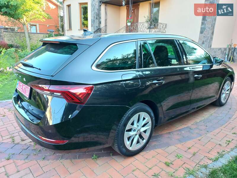 Универсал Skoda Octavia 2021 в Виннице