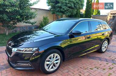 Универсал Skoda Octavia 2021 в Виннице