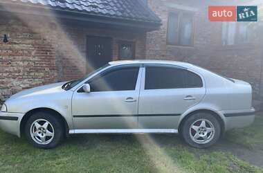 Лифтбек Skoda Octavia 2007 в Великих Мостах