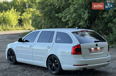 Универсал Skoda Octavia 2012 в 