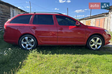 Универсал Skoda Octavia 2010 в Шостке