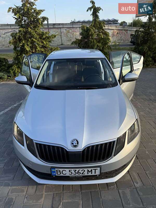 Ліфтбек Skoda Octavia 2017 в Львові фото 7 Ліфтбек Skoda Octavia 2017 в Львові