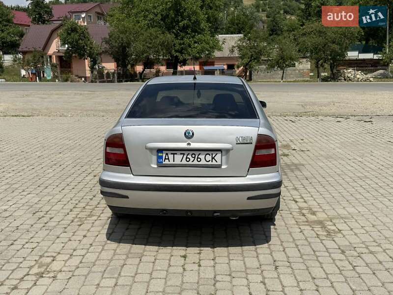 Лифтбек Skoda Octavia 1999 в Ивано-Франковске