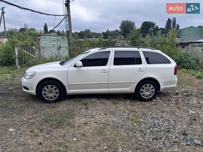 Универсал Skoda Octavia 2010 в Житомире
