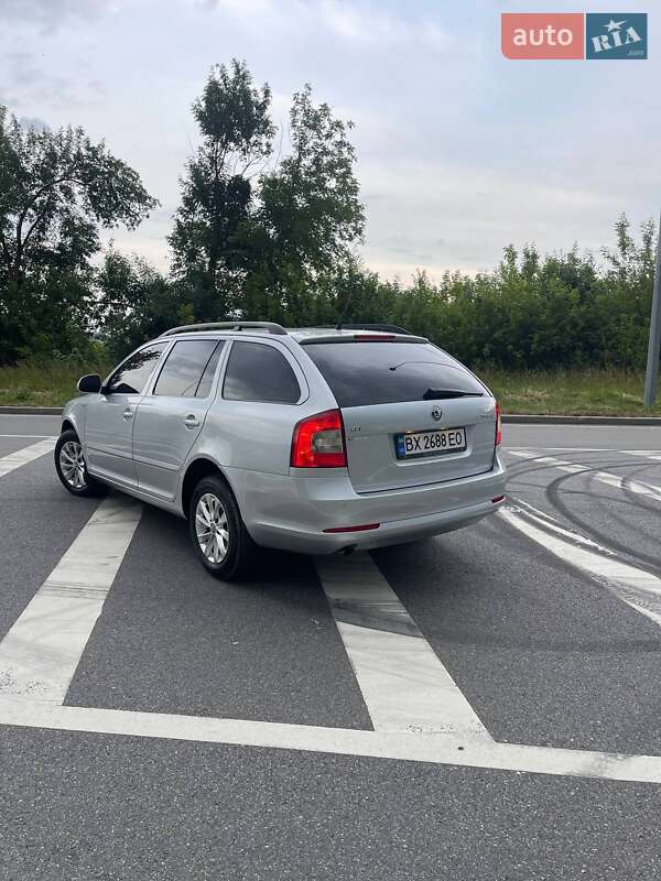 Універсал Skoda Octavia 2009 в Хмельницькому