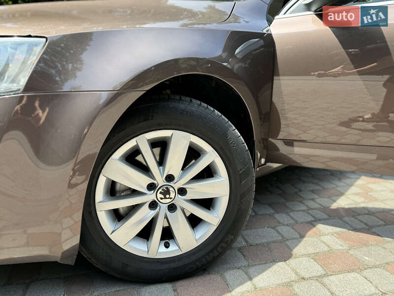 Универсал Skoda Octavia 2014 в Трускавце