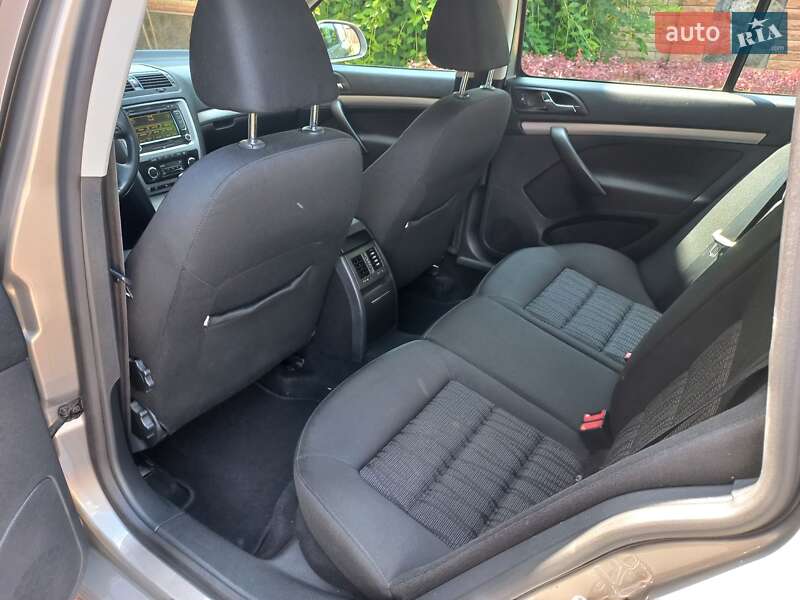 Универсал Skoda Octavia 2011 в Виннице