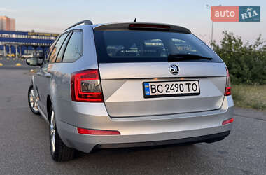 Универсал Skoda Octavia 2015 в 