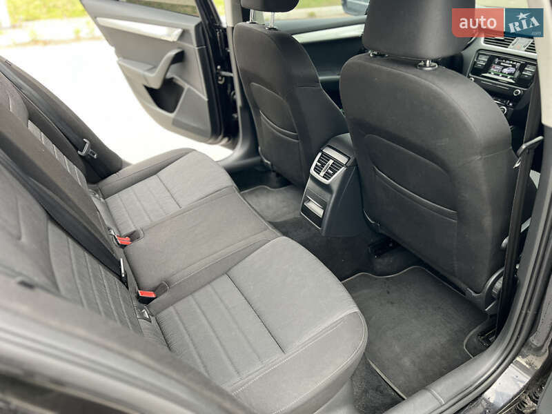 Універсал Skoda Octavia 2015 в Харкові