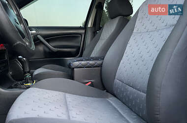 Ліфтбек Skoda Octavia 2006 в 