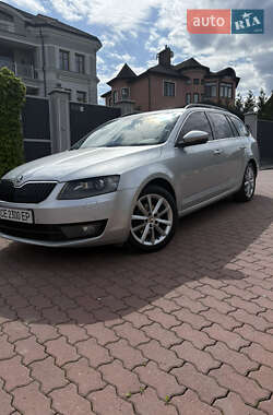 Універсал Skoda Octavia 2016 в Чернівцях