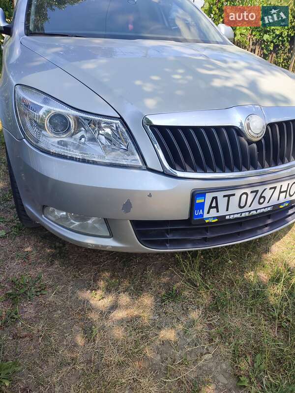 Лифтбек Skoda Octavia 2010 в Ивано-Франковске