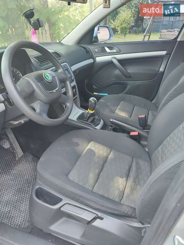 Лифтбек Skoda Octavia 2010 в Ивано-Франковске