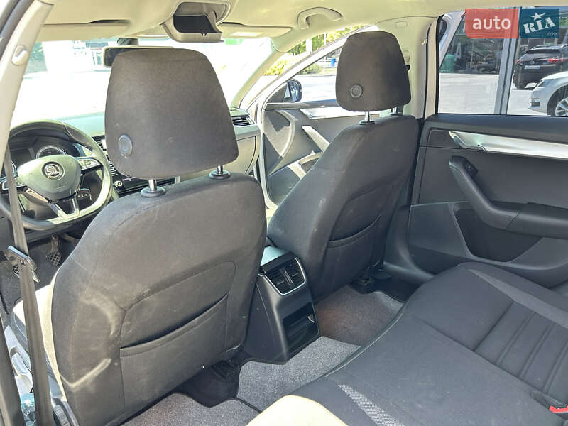 Лифтбек Skoda Octavia 2017 в Кропивницком