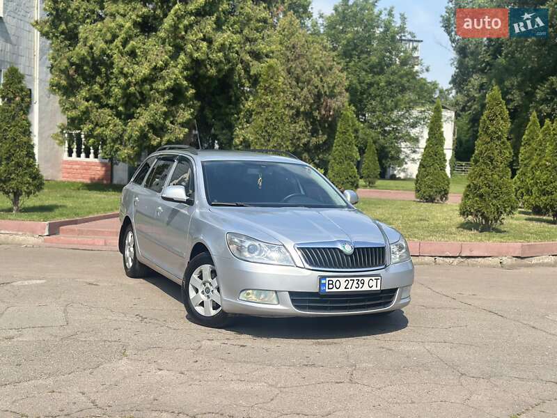 Универсал Skoda Octavia 2009 в Одессе