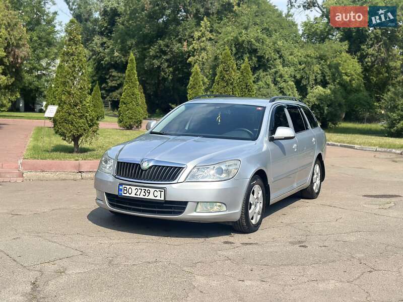 Универсал Skoda Octavia 2009 в Одессе