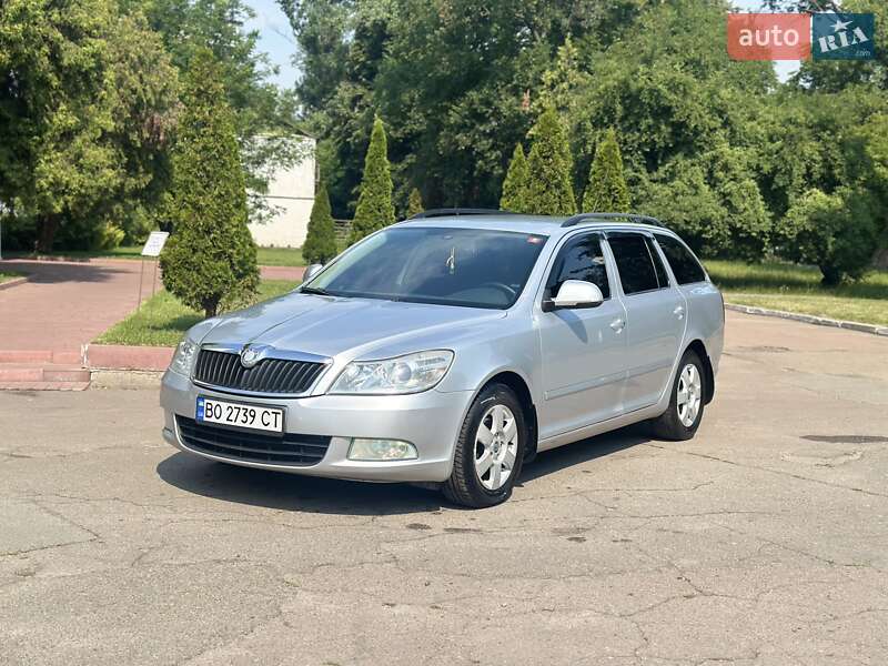 Универсал Skoda Octavia 2009 в Одессе