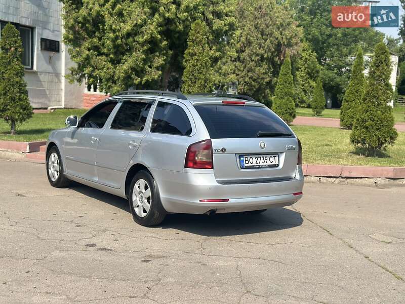 Универсал Skoda Octavia 2009 в Одессе