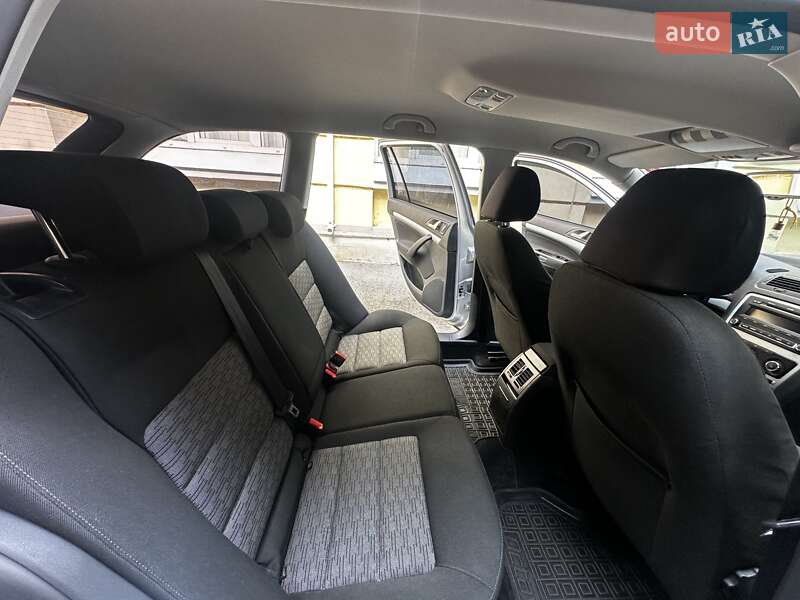 Универсал Skoda Octavia 2009 в Одессе
