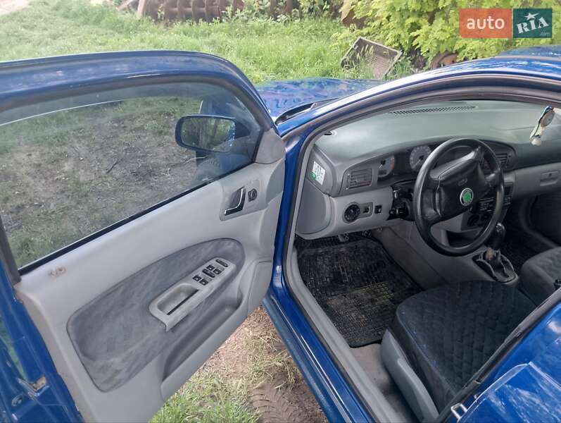 Лифтбек Skoda Octavia 1999 в Первомайске