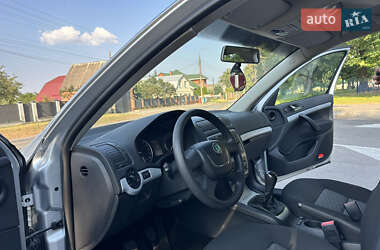 Лифтбек Skoda Octavia 2009 в 