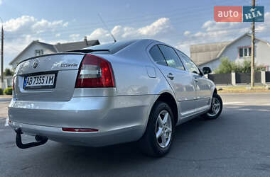 Лифтбек Skoda Octavia 2009 в 