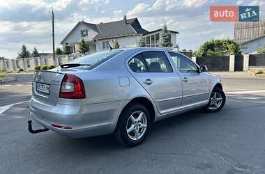 Лифтбек Skoda Octavia 2009 в 