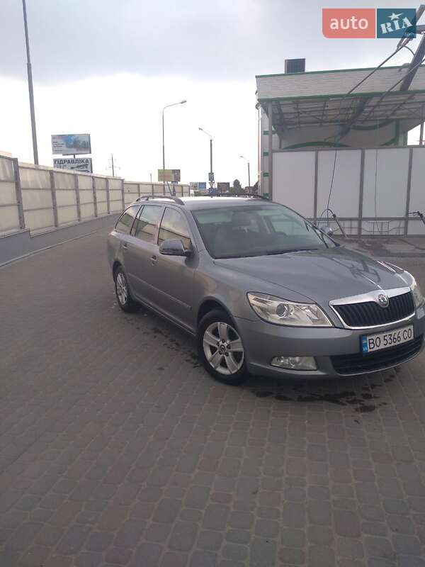 Универсал Skoda Octavia 2012 в Тернополе