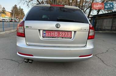 Универсал Skoda Octavia 2010 в 