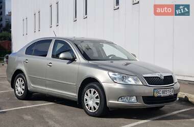 Лифтбек Skoda Octavia 2011 в 
