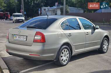 Лифтбек Skoda Octavia 2011 в 