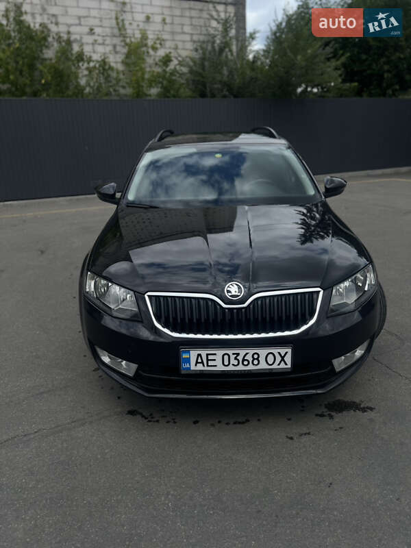 Універсал Skoda Octavia 2016 в Дніпрі