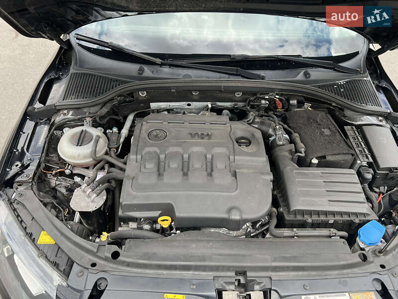 Універсал Skoda Octavia 2016 в Дніпрі