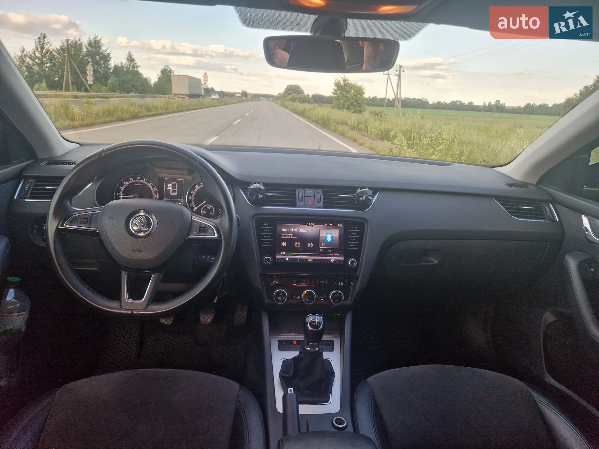 2017 Skoda Octavia - мініатюра 14
