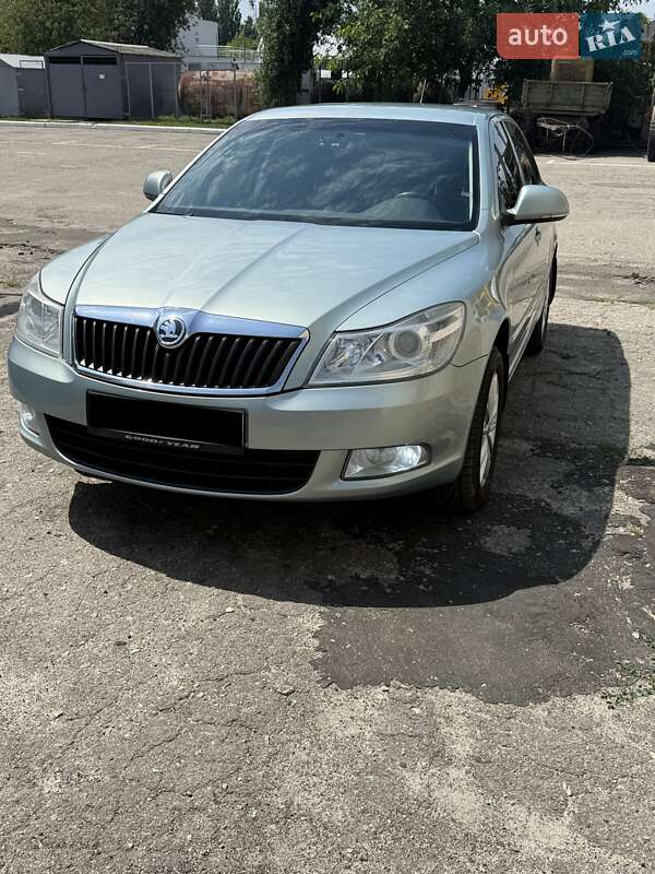 Лифтбек Skoda Octavia 2011 в Сумах