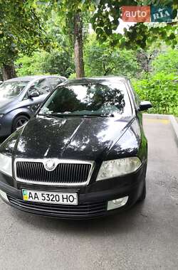 Лифтбек Skoda Octavia 2008 в Киеве