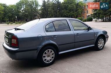 Лифтбек Skoda Octavia 2008 в 