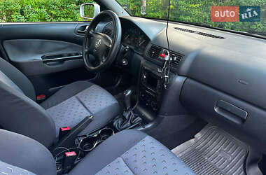 Лифтбек Skoda Octavia 2005 в 
