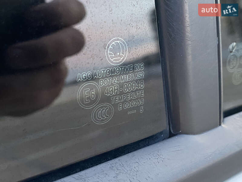 Універсал Skoda Octavia 2015 в Ужгороді