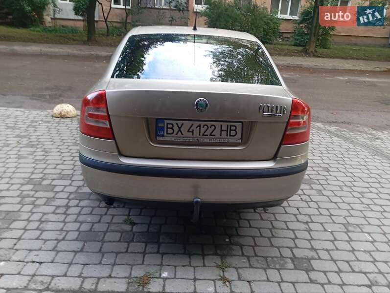 Лифтбек Skoda Octavia 2004 в Ивано-Франковске