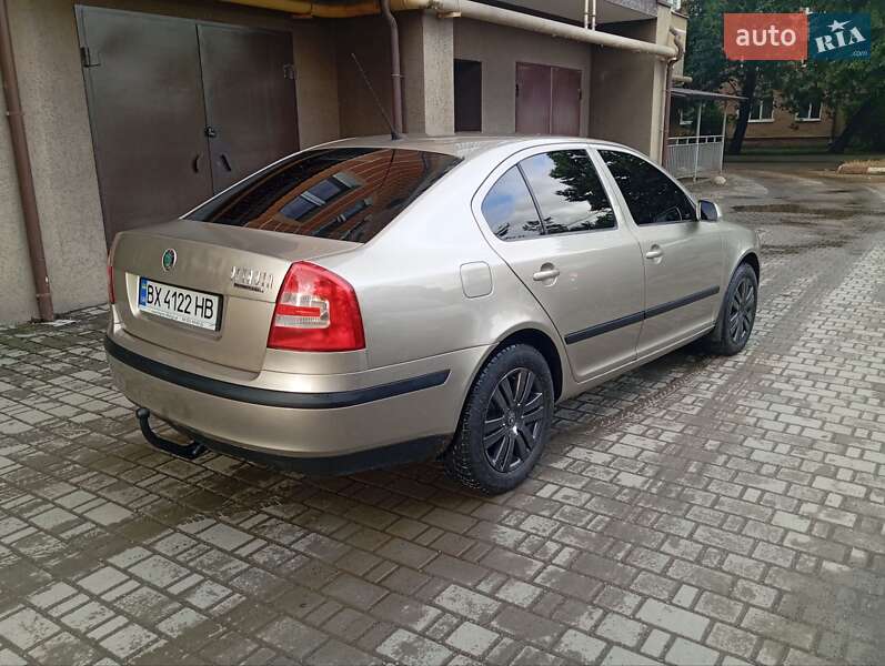 Лифтбек Skoda Octavia 2004 в Ивано-Франковске