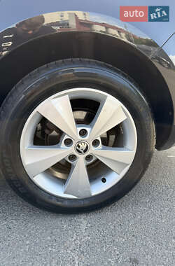 Лифтбек Skoda Octavia 2013 в 