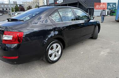 Лифтбек Skoda Octavia 2013 в 