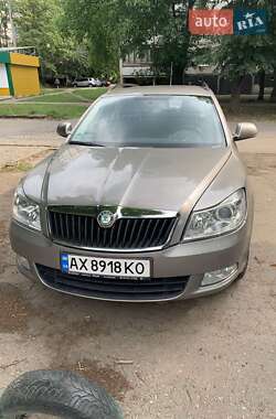 Универсал Skoda Octavia 2010 в Первомайске